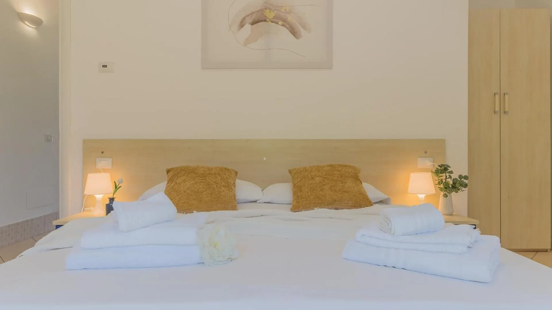 Brezza Del Lario Bilocale By Varenna Holidays Дервио Италия