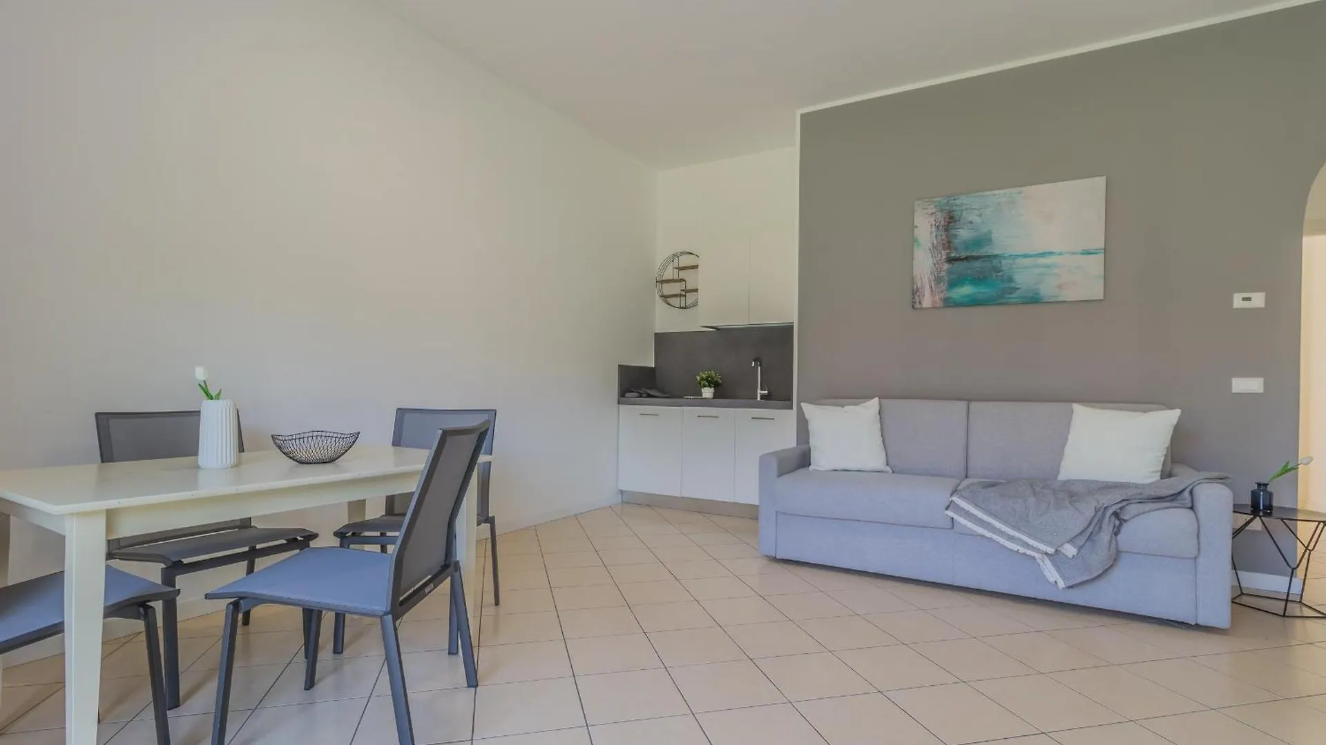 Brezza Del Lario Bilocale By Varenna Holidays Dervio Apartament